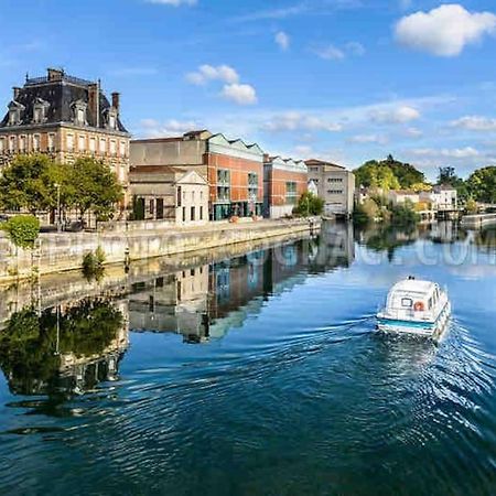 Maison Cosy Avec Parking Gratuit Jarnac Esterno foto